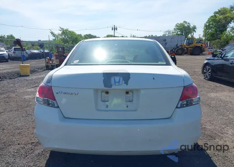 2010 Honda Accord 2.4 Lx из США, поврежденный, VIN 1HGCP2F30AA148961